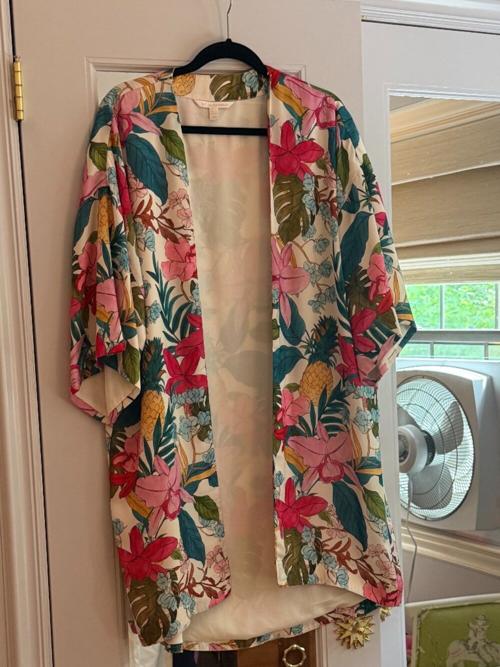 Zara Multicolor Tropical Patterned Short Kimono size Large